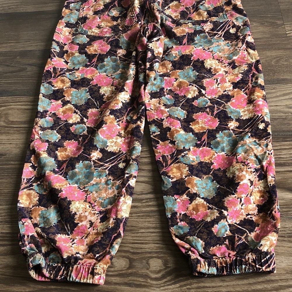 Anthropologie Anisa Floral Corduroy Joggers Pants Petite - Picture 7 of 14
